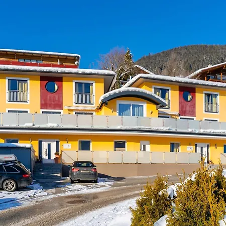 Large In With Sauna Chalet