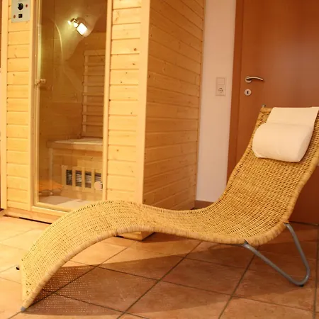 Large In With Sauna Chalet Piesendorf